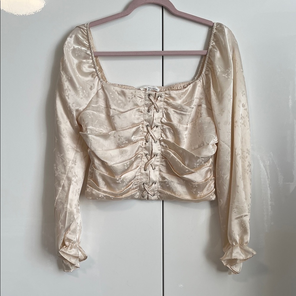 June & Hudson NWOT Cream Ruched Puff Criss Cross Closure Bohemian Blouse, Size L